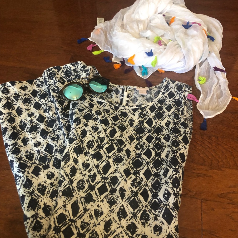 Comfy and elegant summer dress, Size 6